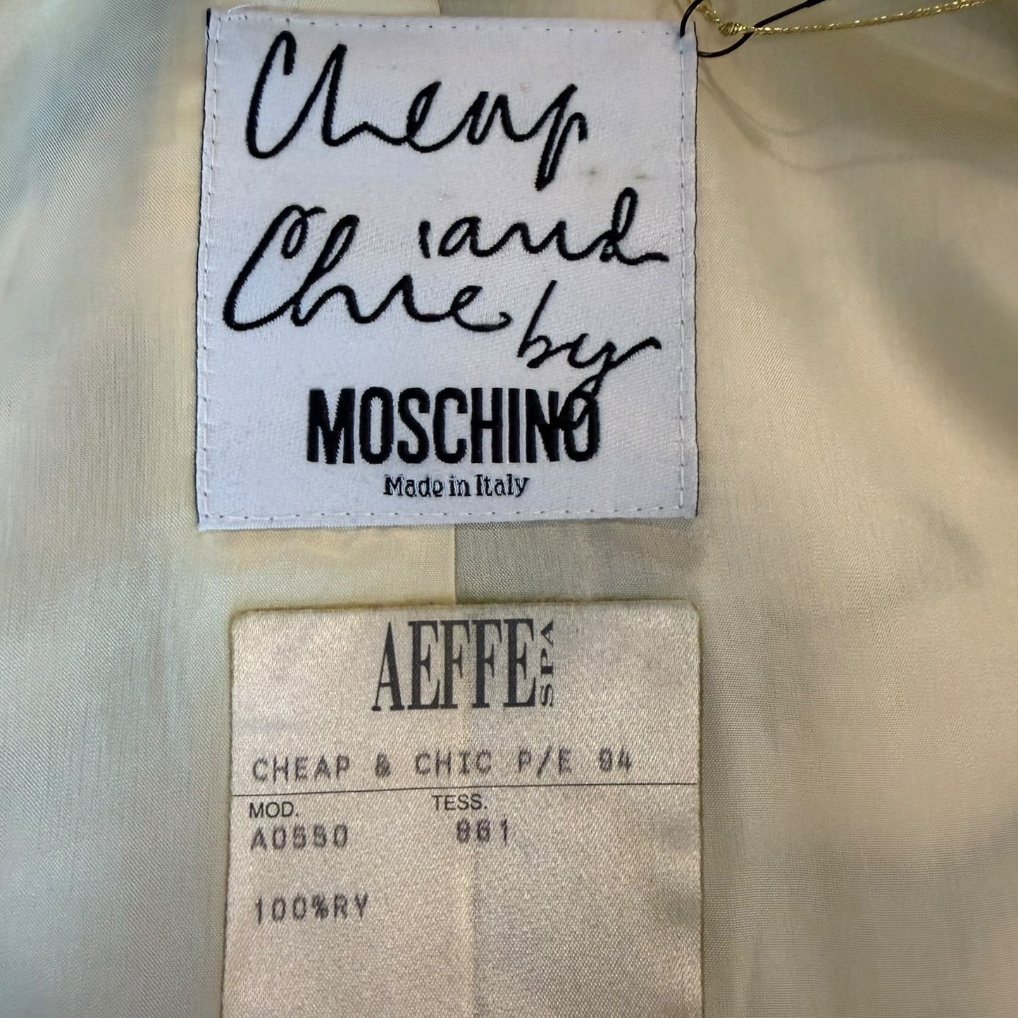 Vintage 1994 Moschino Cheap & Chic Franco Moschino Pop Art Portrait Blazer from the Iris Apfel Fashion Archive – Size 8