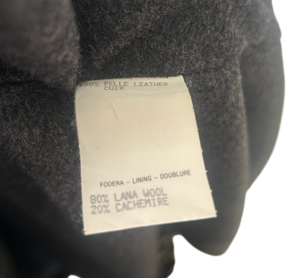 Iris Apfel Provenance Gucci Tom Ford Era Suede Fringe Poncho Cape — Late 1990s / Early 2000s