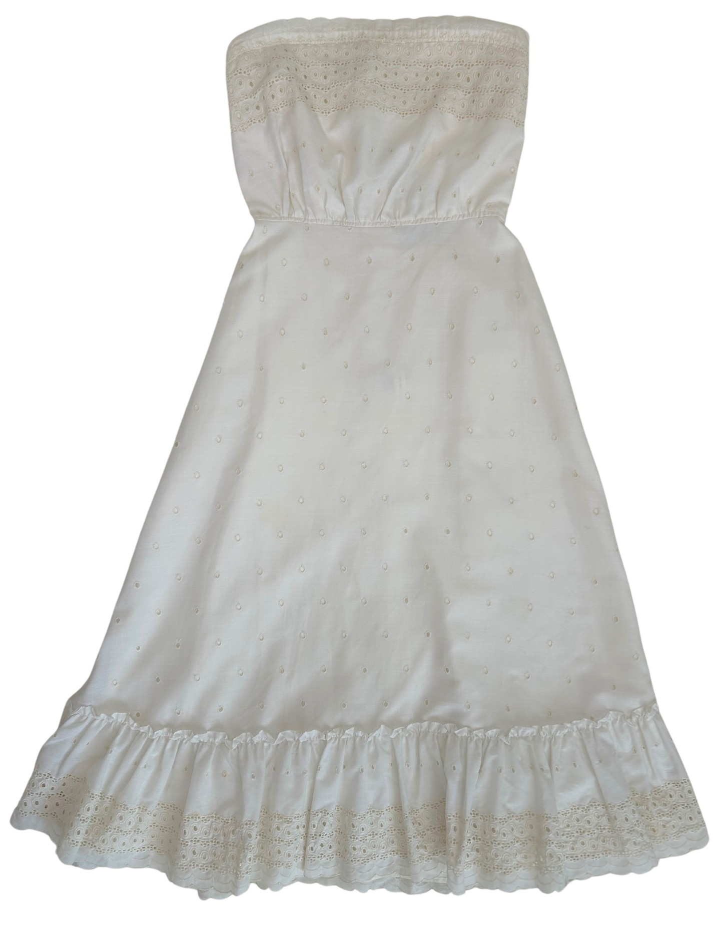 Vintage 1970s Saks Fifth Avenue Ivory Eyelet Cotton Strapless Dress – Prairie-Inspired Midi with Ruffle Hem