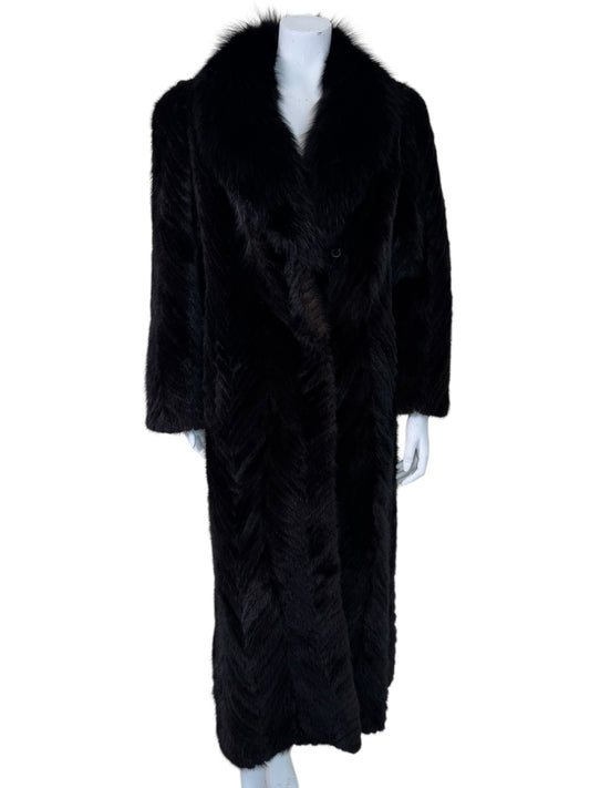 Vintage 1970s-1980s Full Length Dark Ranch Mink Fur Coat - Chevron Let-Out Tuxedo Collar
