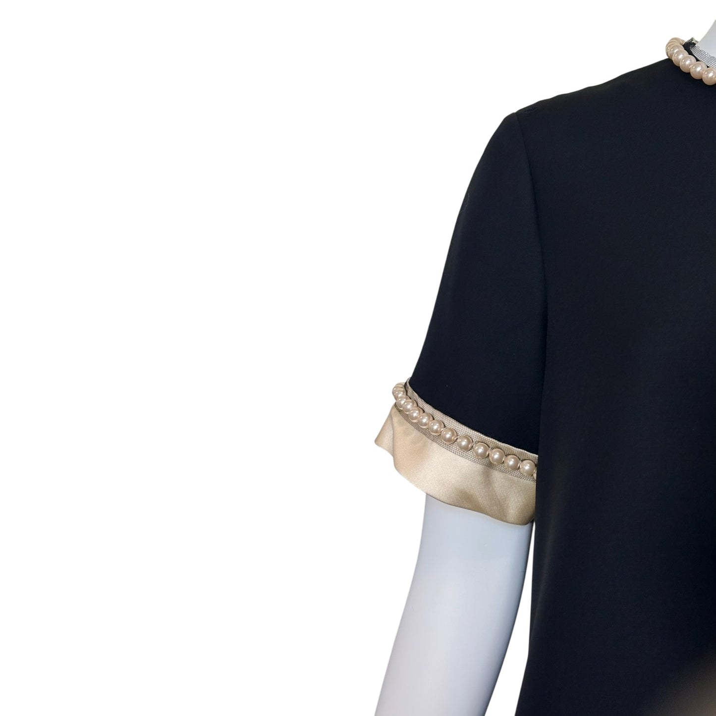 Gucci Pearl Embellished Black Silk Blend Shift Dress Featuring Round Neck, Short Sleeves, Front Pockets and Scalloped Lace Trim Hem Sz 40