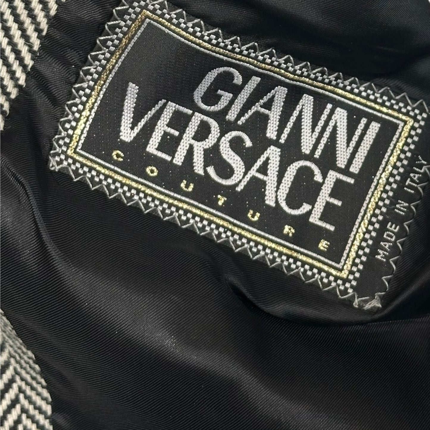 Vintage Gianni Versace Couture Black & White Herringbone Medusa Button Blazer Jacket Size 38