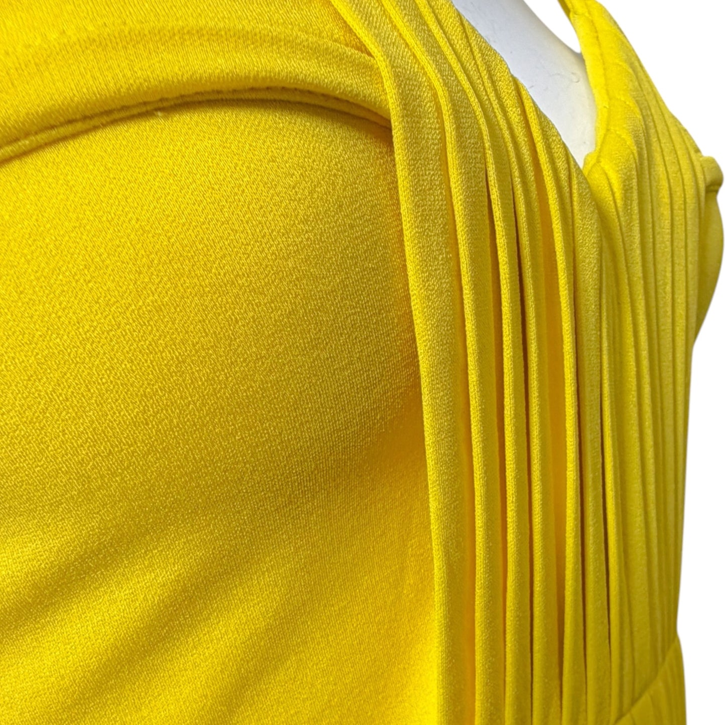Fendi Yellow Pleated Sleeveless Stretch Rayon Dress Made in Italy Size 38
