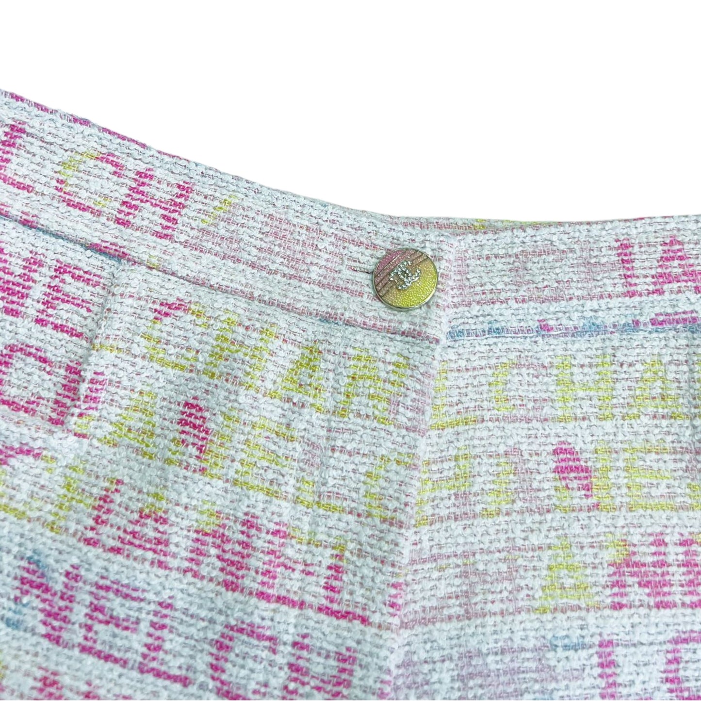 Chanel Cruise 2023 Runway Pastel Logo Tweed Shorts Size 36