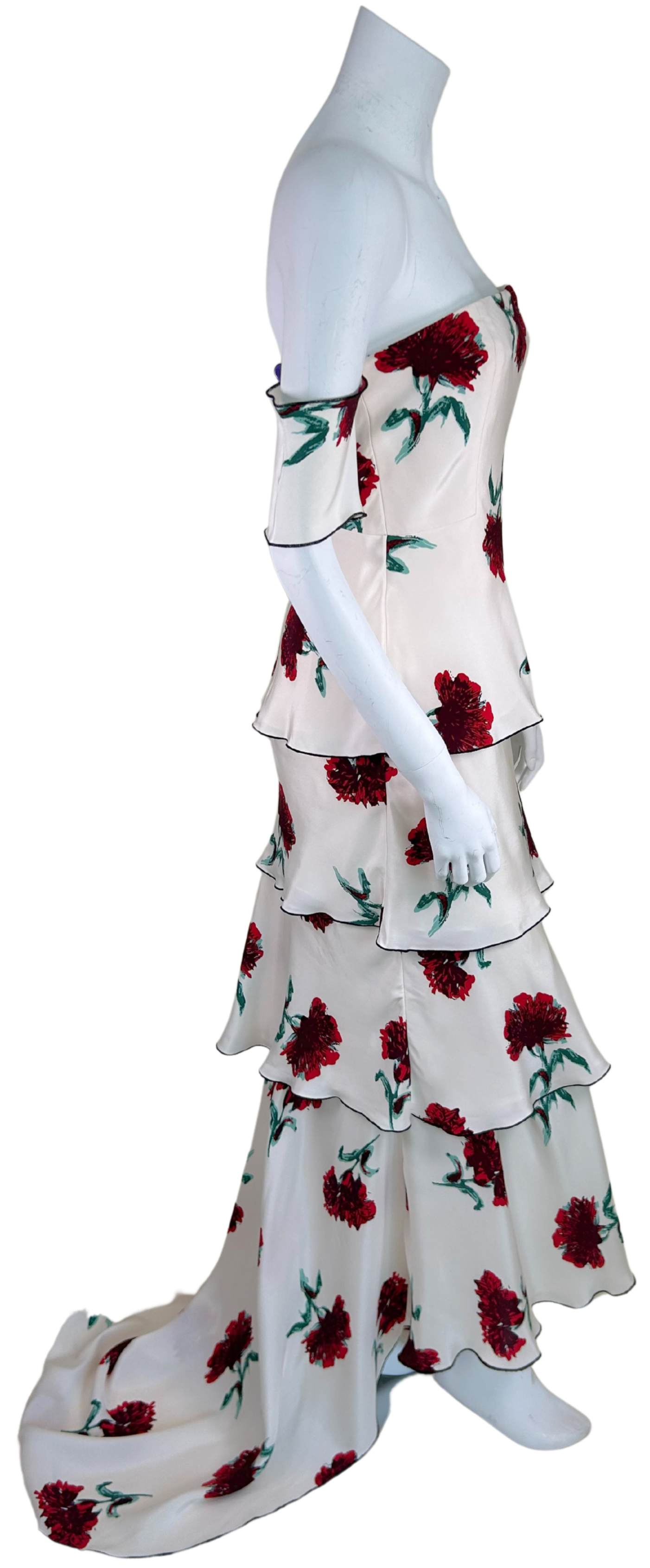 Oscar de la Renta Spring 2017 Strapless Tiered Floral Silk Gown