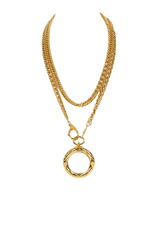 1980s Chanel Gold Plated Curb Chain Quilted Magnifying Glass Pendant Necklace