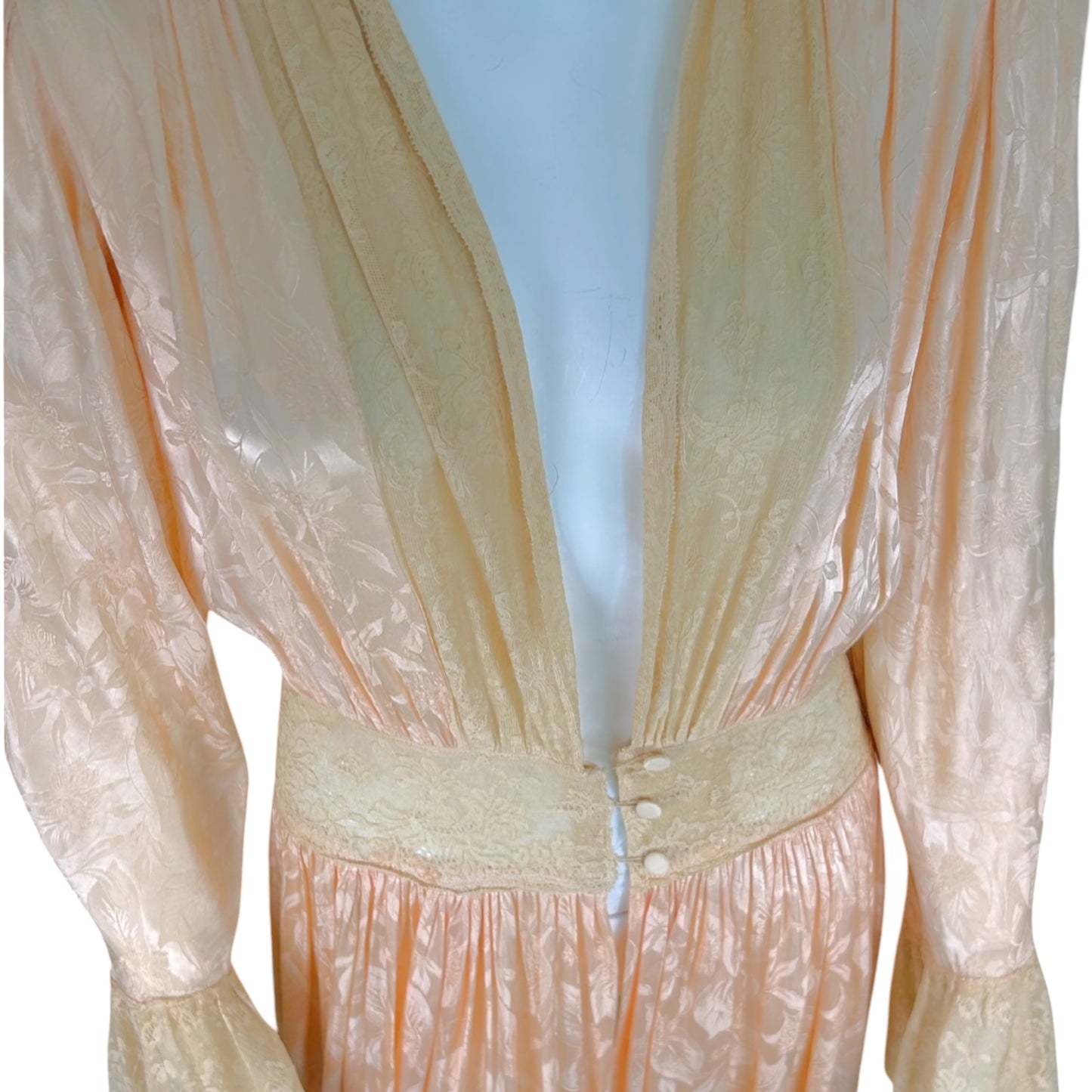 Vintage 1930s Blush Pink Satin Peignoir Robe with Ivory Lace Trim