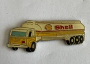 CAMION CITERNE TRUCK SHELL Vintage Pin