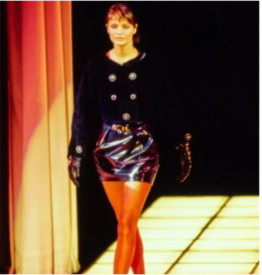Gianni Versace Couture Fall 1995 Runway Black Bouclé Cropped Jacket | Size 42
