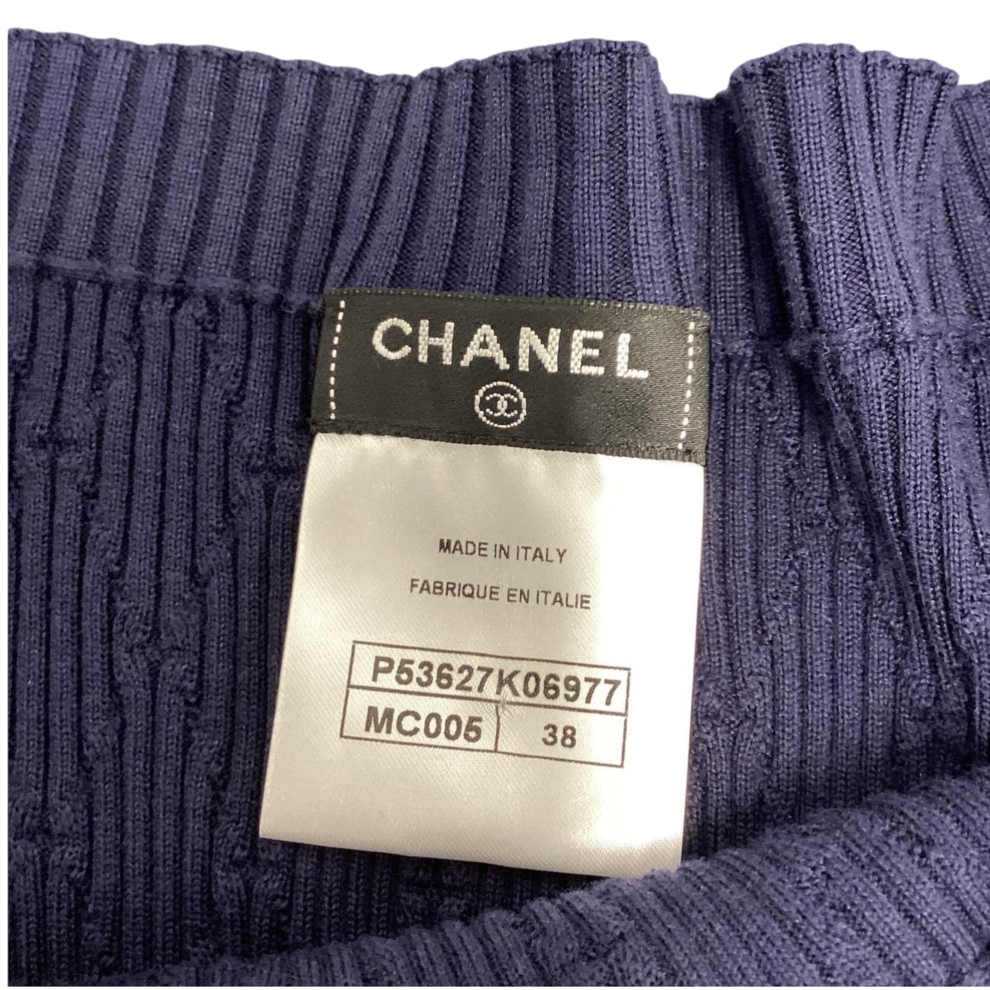 Chanel navy and white ribbed knit top, back view