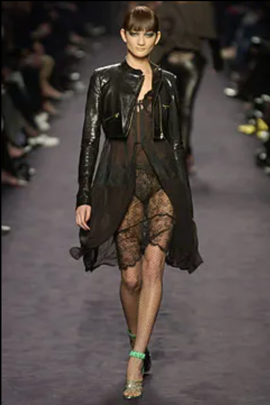 2003 Yves Saint Laurent Rive Gauche by Tom Ford Black Leather Cropped Moto Jacket