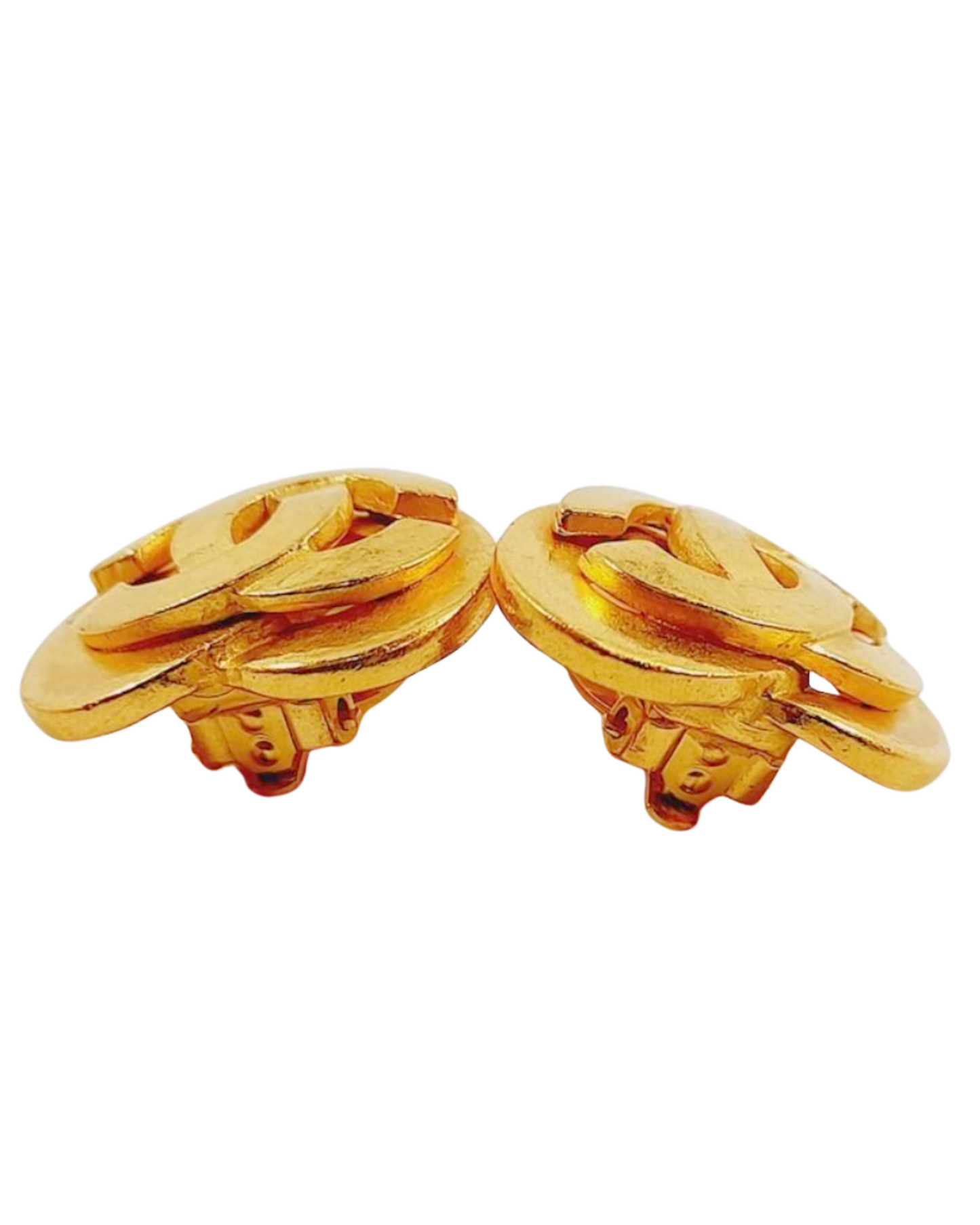 Vintage Chanel Spring 1997 Gold Plated Heart CC Logo Clip-On Earrings